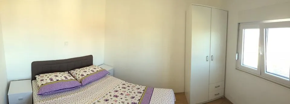 Apartments Suker Trogir 0*,  Horvátország