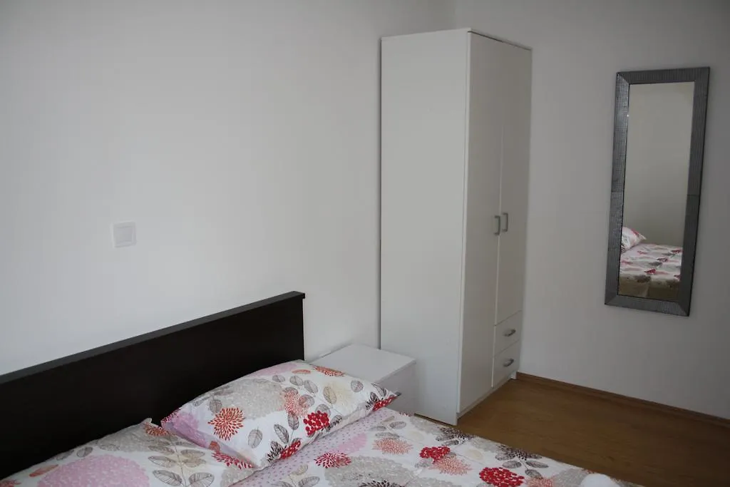 Apartments Suker Trogir