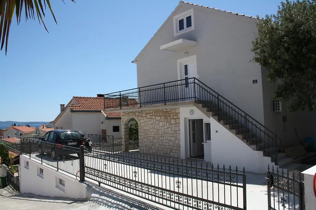 Apartments Suker Trogir